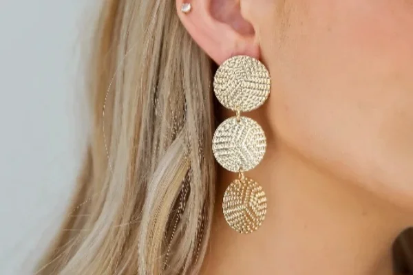 Charming Earring Emporium: Aural Allure Unleashed